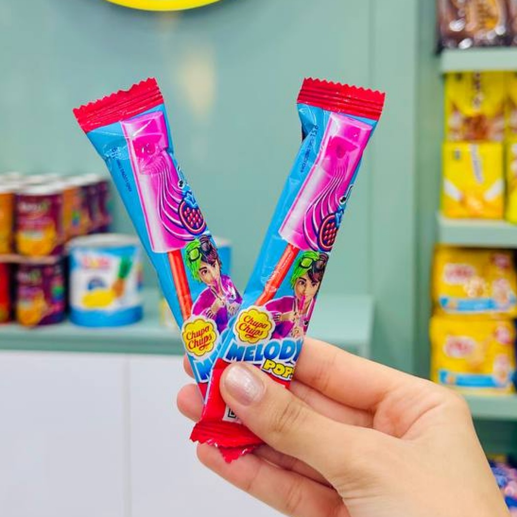 آبنبات فلوت دار چیپاچیپس